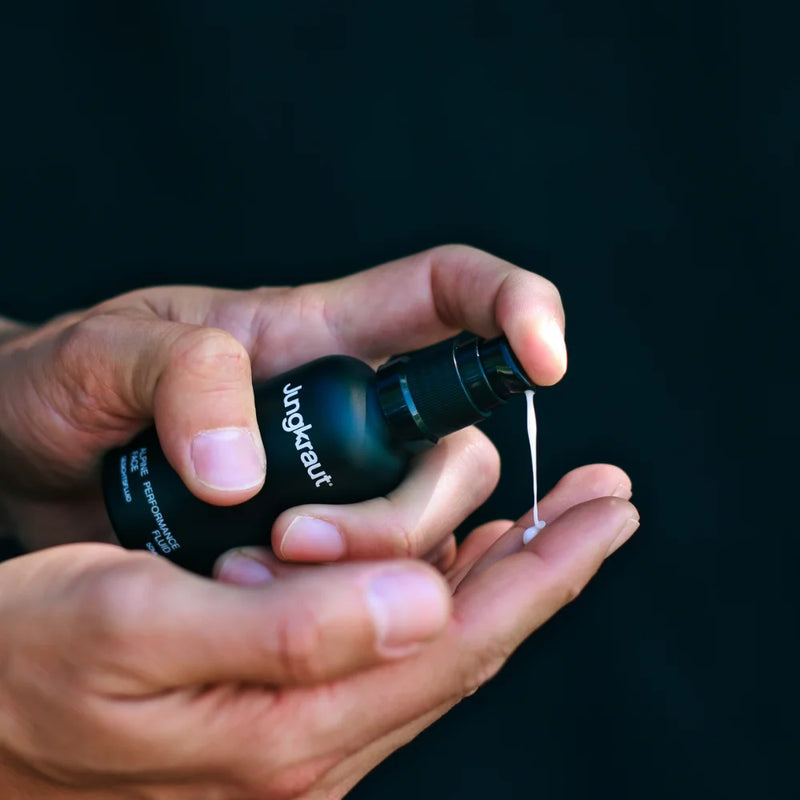 Dispense 2 to 3 pumps onto your fingertips.
